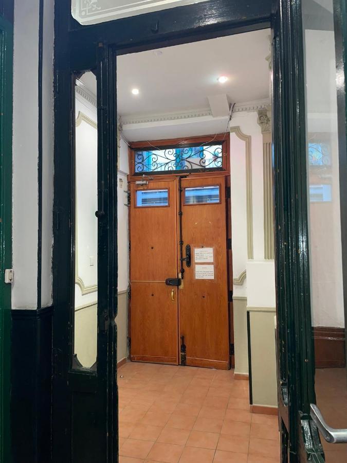 Apartamento Tres Peces - Madrid Centro Ngoại thất bức ảnh