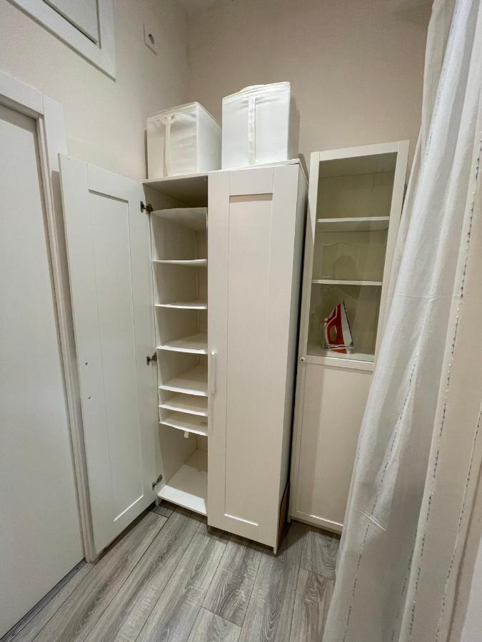 Apartamento Tres Peces - Madrid Centro Ngoại thất bức ảnh