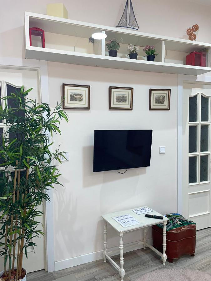 Apartamento Tres Peces - Madrid Centro Ngoại thất bức ảnh