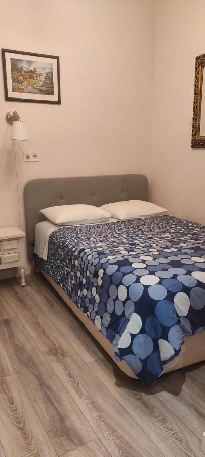 Apartamento Tres Peces - Madrid Centro Ngoại thất bức ảnh
